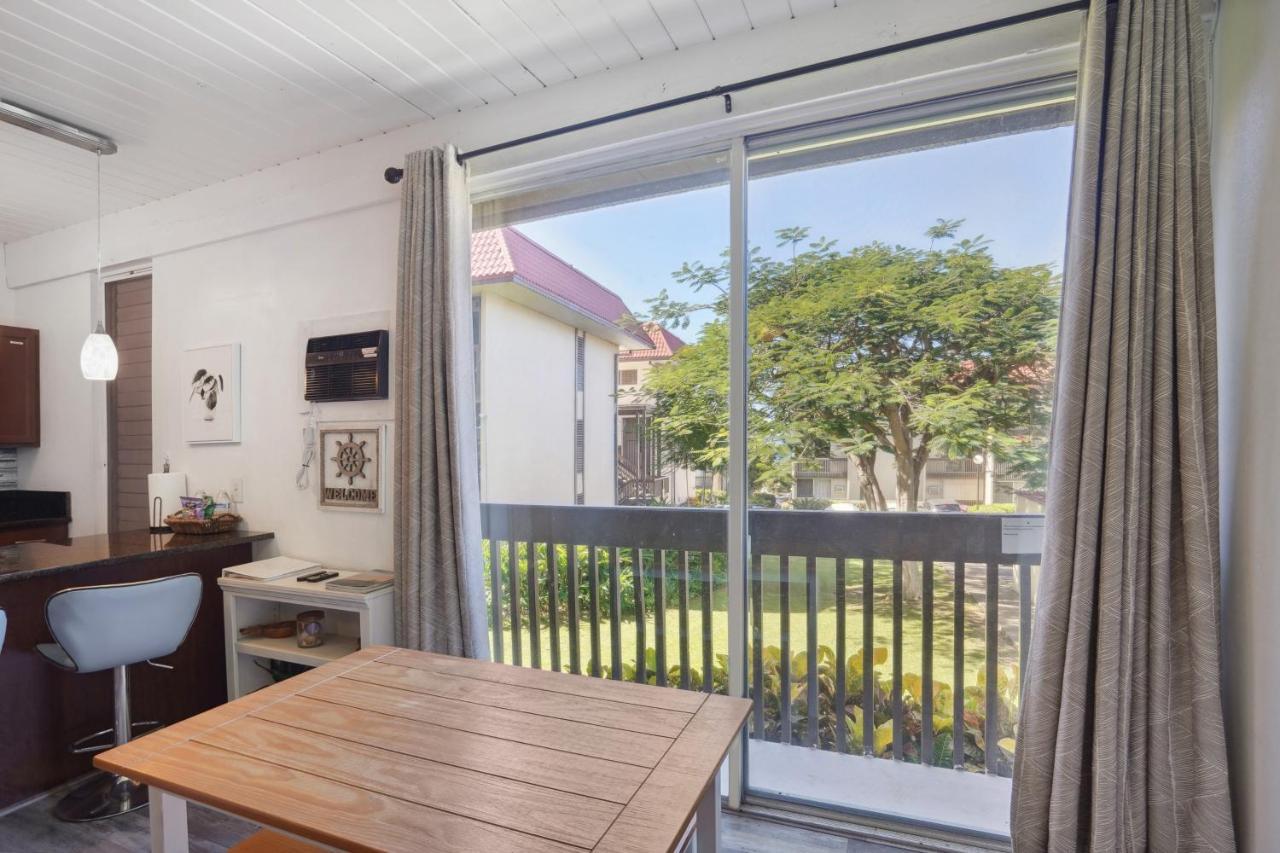 Airy Kailua-Kona Condo Less Than 1 Mi To Beach And Town Exteriör bild