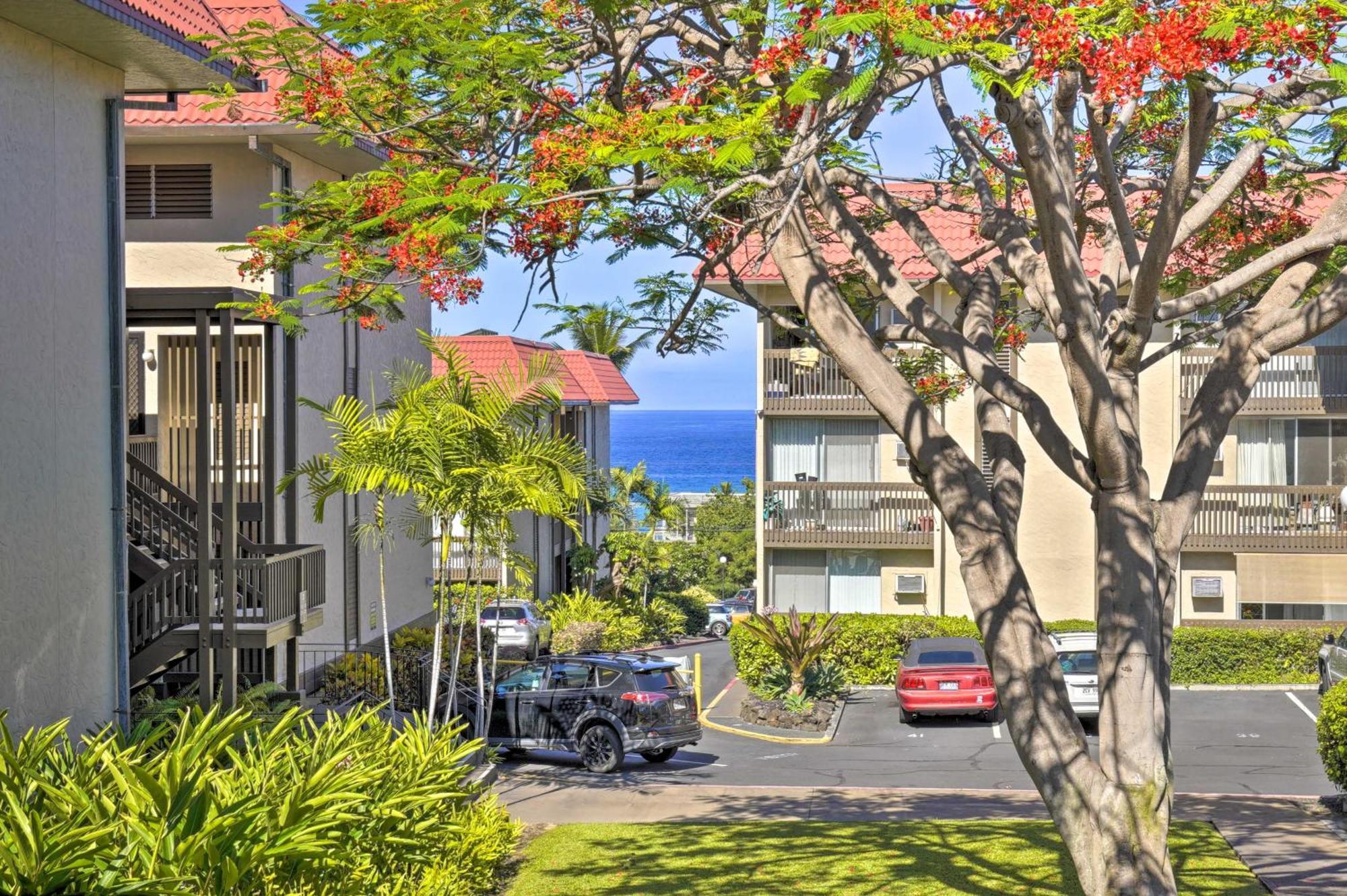 Airy Kailua-Kona Condo Less Than 1 Mi To Beach And Town Exteriör bild
